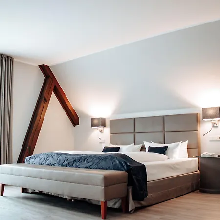 Clostermanns Hof Hotel Niederkassel