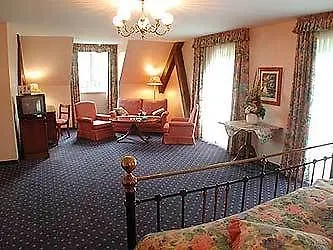 Ξενοδοχείο Clostermanns Hof 4*